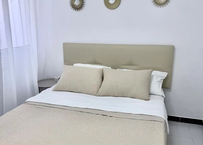 With Pool, Near The Apartment Torrevieja